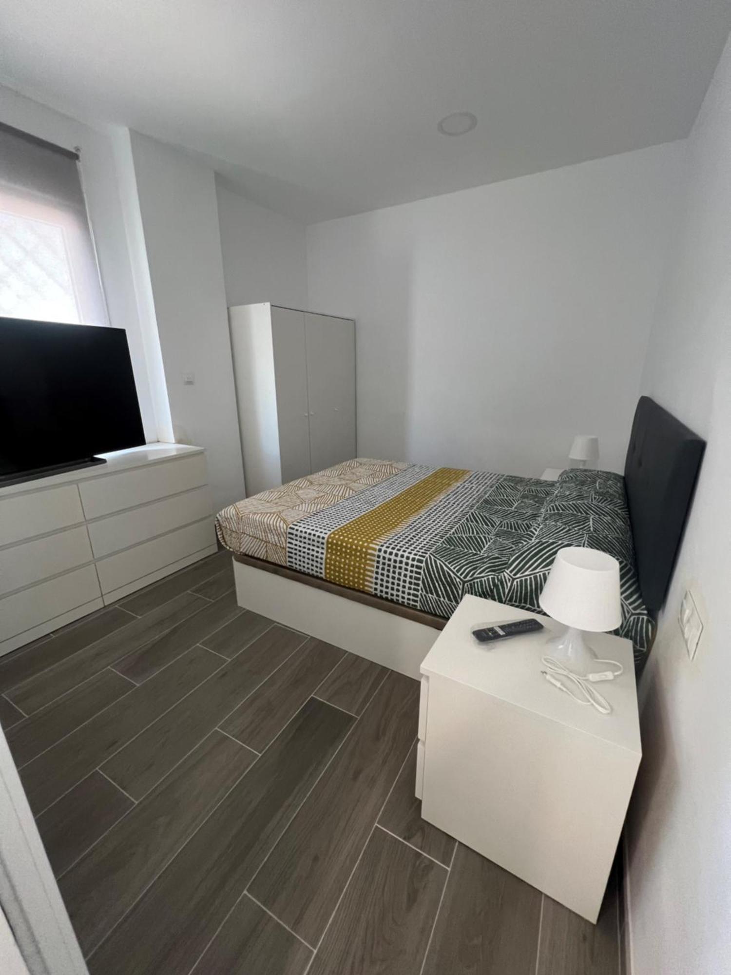 Apartamentos Montalvo Metropolis C Торремолинос Экстерьер фото