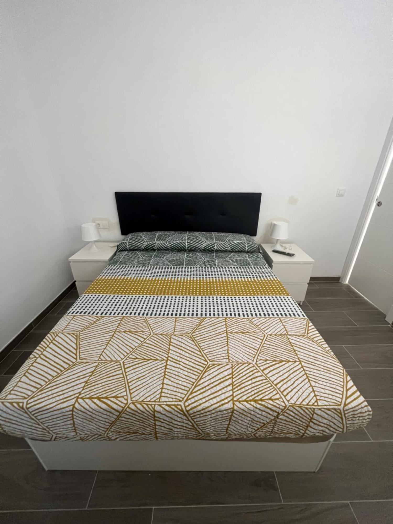 Apartamentos Montalvo Metropolis C Торремолинос Экстерьер фото